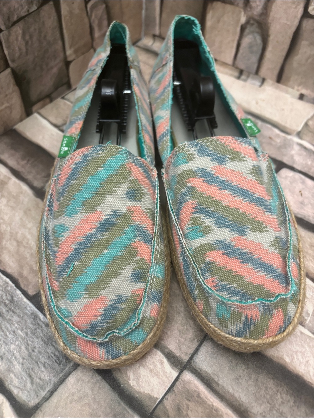 Sanuk Women's Funky Fiona slip-on flats